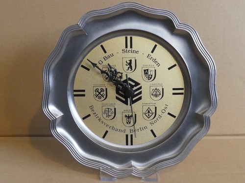 Wanduhr bau steine erden - bau,